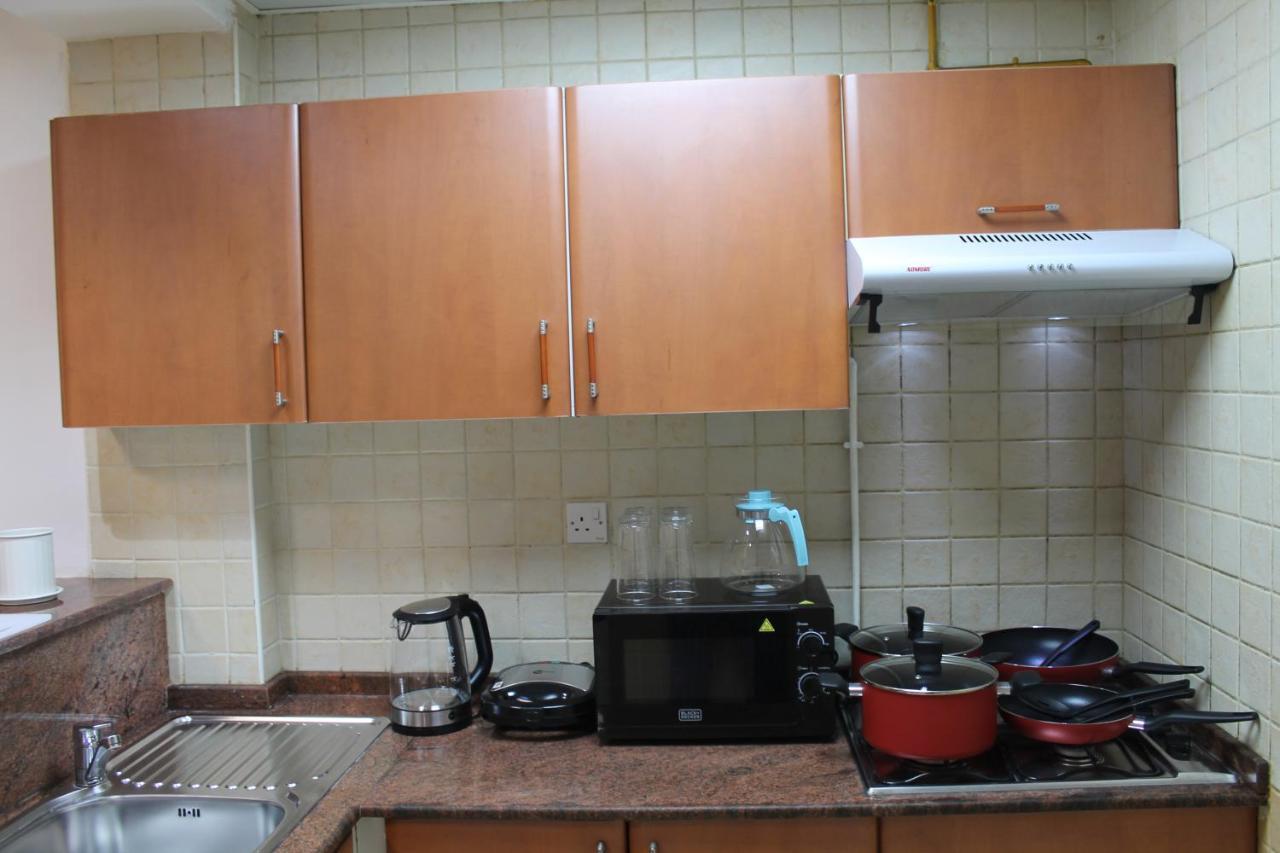 Newly Furnished Cozy 1 Bedroom Apartment Close To Jbr Beach And Metro Dubai Bagian luar foto