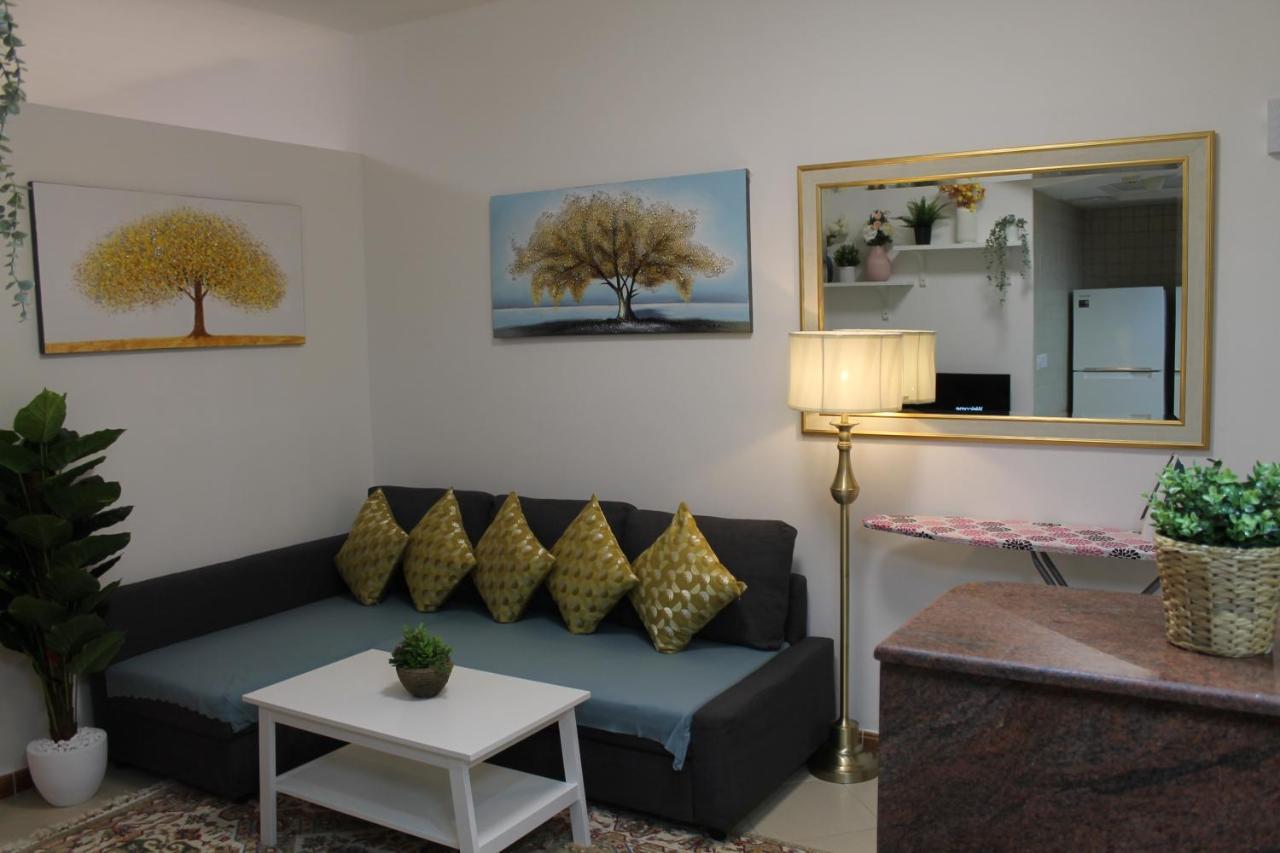 Newly Furnished Cozy 1 Bedroom Apartment Close To Jbr Beach And Metro Dubai Bagian luar foto